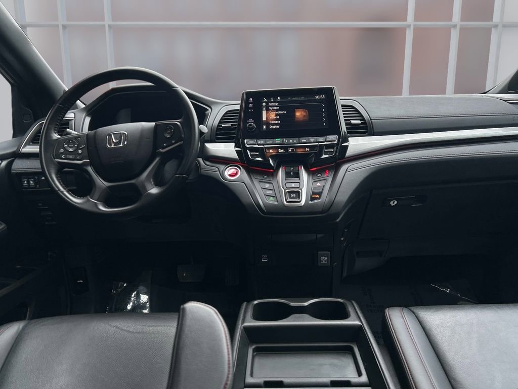 Used 2024 Honda Odyssey Sport image 17