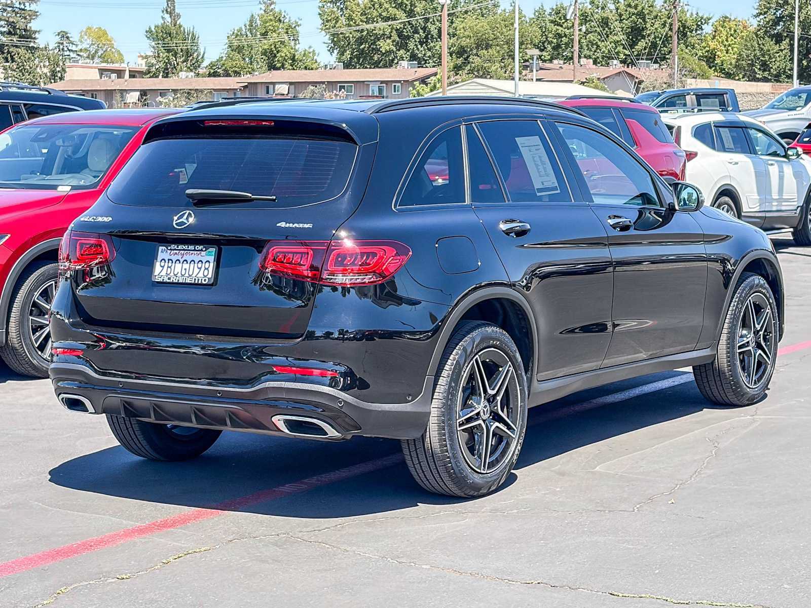 Used 2022 Mercedes-Benz GLC 300 4MATIC image 5