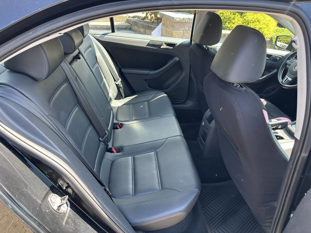 Used 2013 Volkswagen Jetta SE FWD image 22