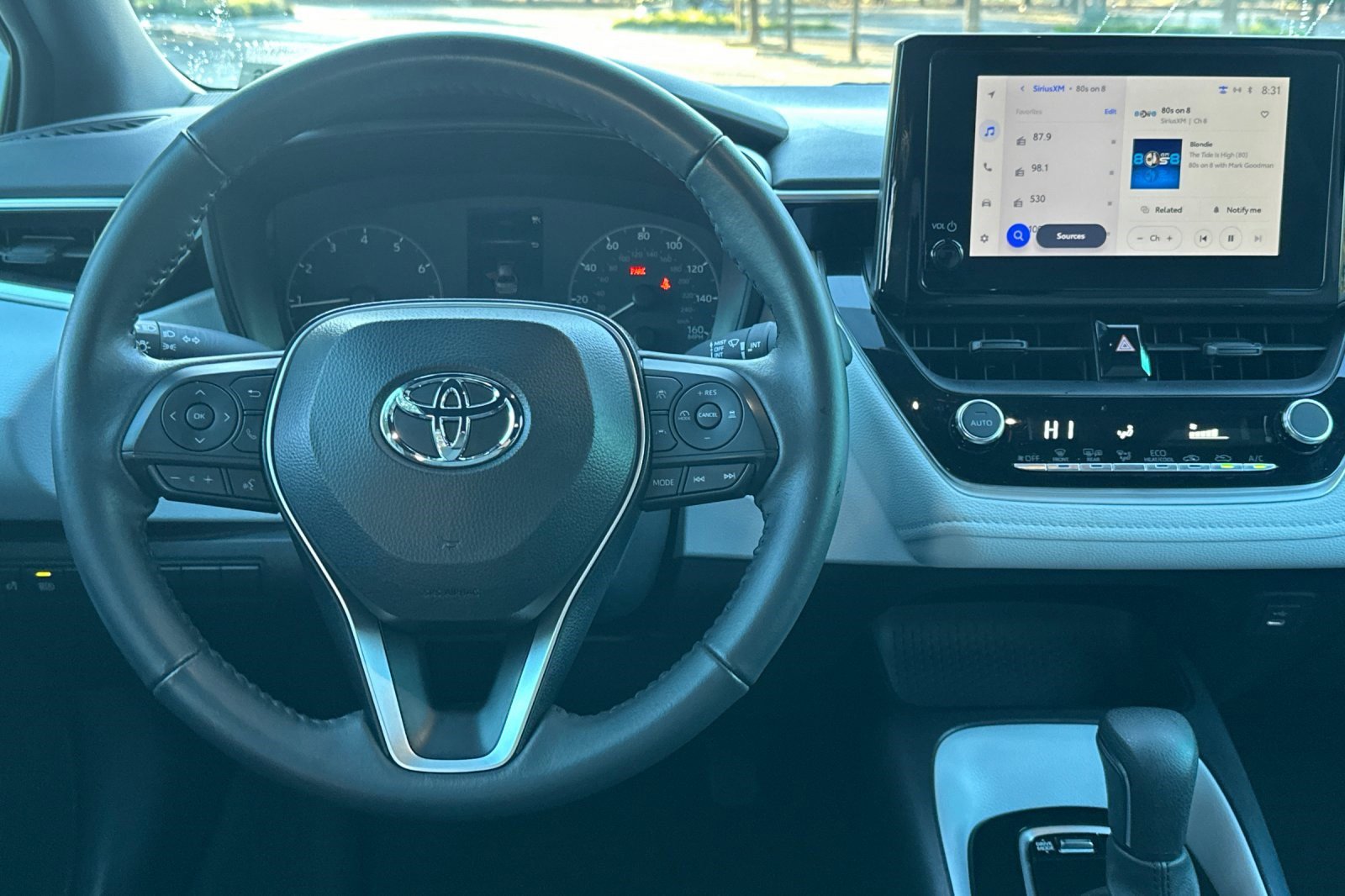 Used 2024 Toyota Corolla SE image 18