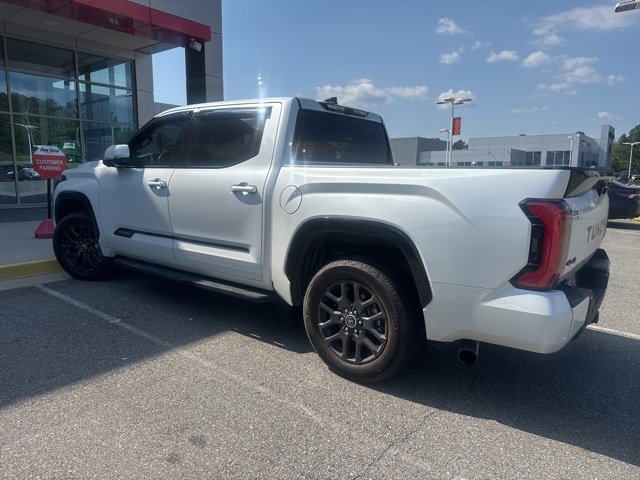 Used 2023 Toyota Tundra Platinum image 3