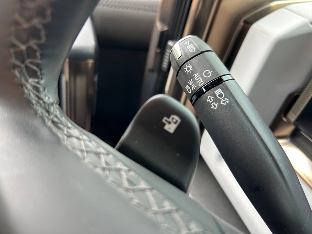 Used 2025 GMC Hummer EV 2X w/ LPO, Sport Package image 63