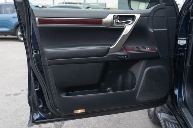 Used 2019 Lexus GX 460 Luxury image 10