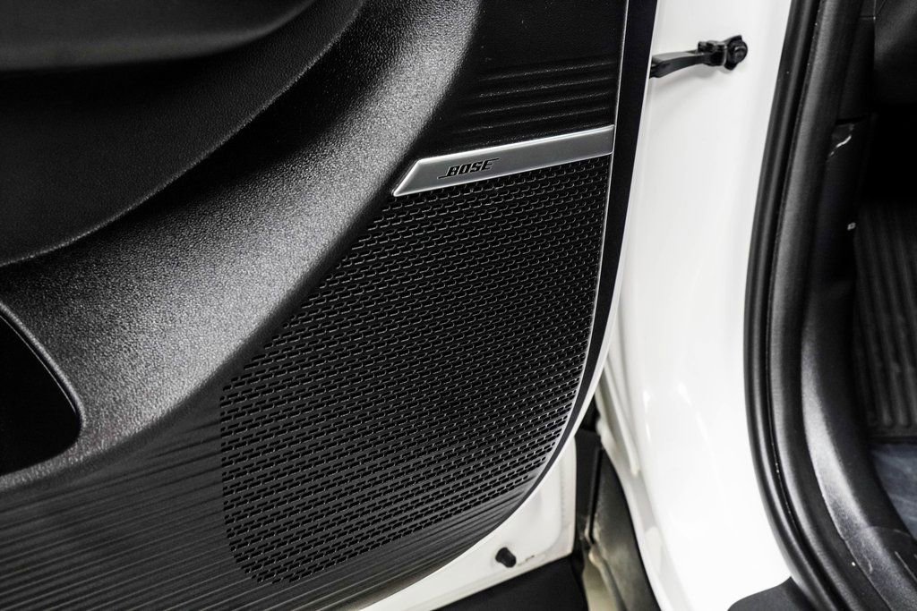 Used 2024 Hyundai Santa Fe Limited image 48