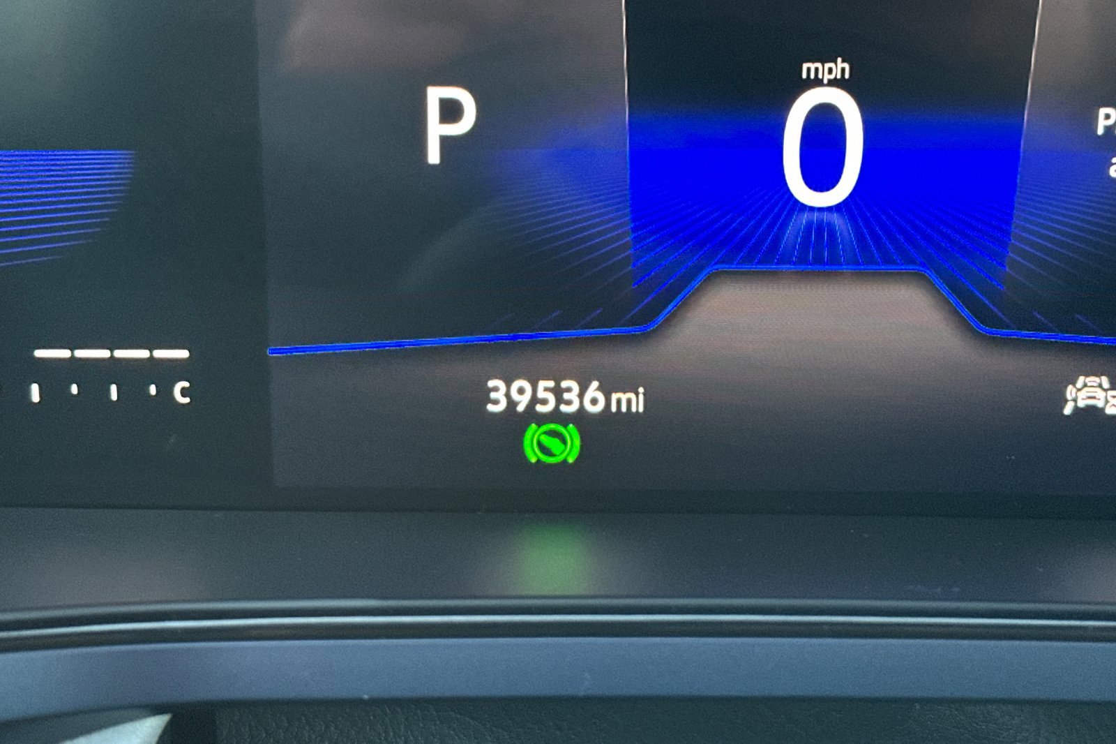 Certified 2022 Volkswagen Taos SE image 27