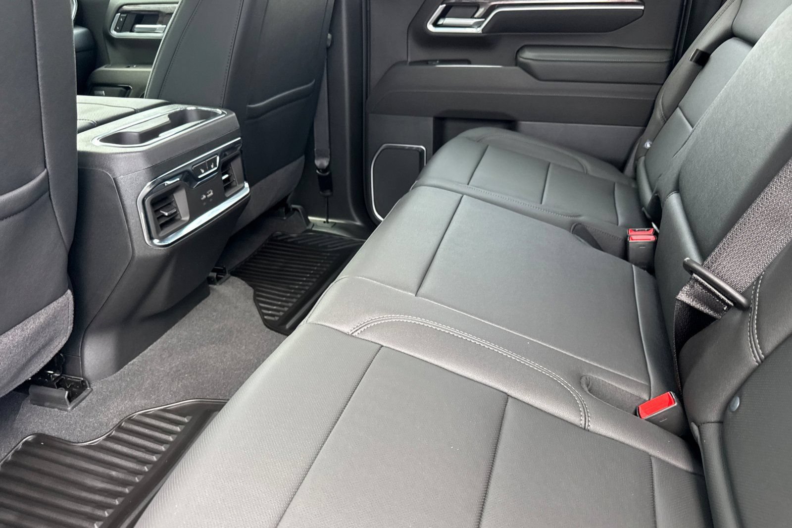 New 2026 Chevrolet Silverado 2500 LTZ w/ Trail Boss Package AWD/4WD image 11