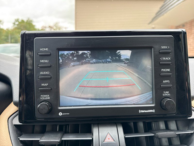 Used 2020 Toyota RAV4 XLE image 11