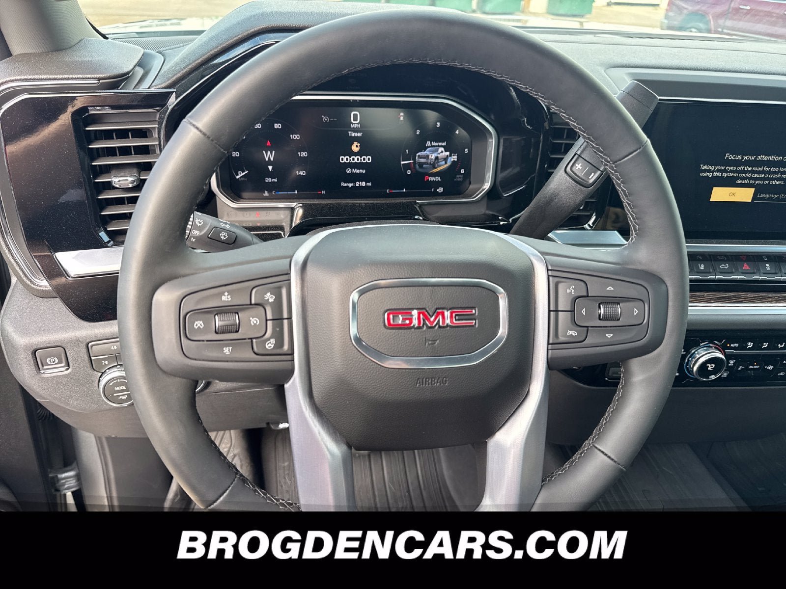 New 2026 GMC Sierra 2500 SLE AWD/4WD image 4