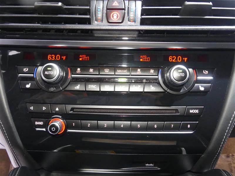Used 2018 BMW X5 M AWD/4WD image 38
