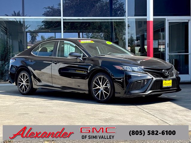 Used 2024 Toyota Camry SE
