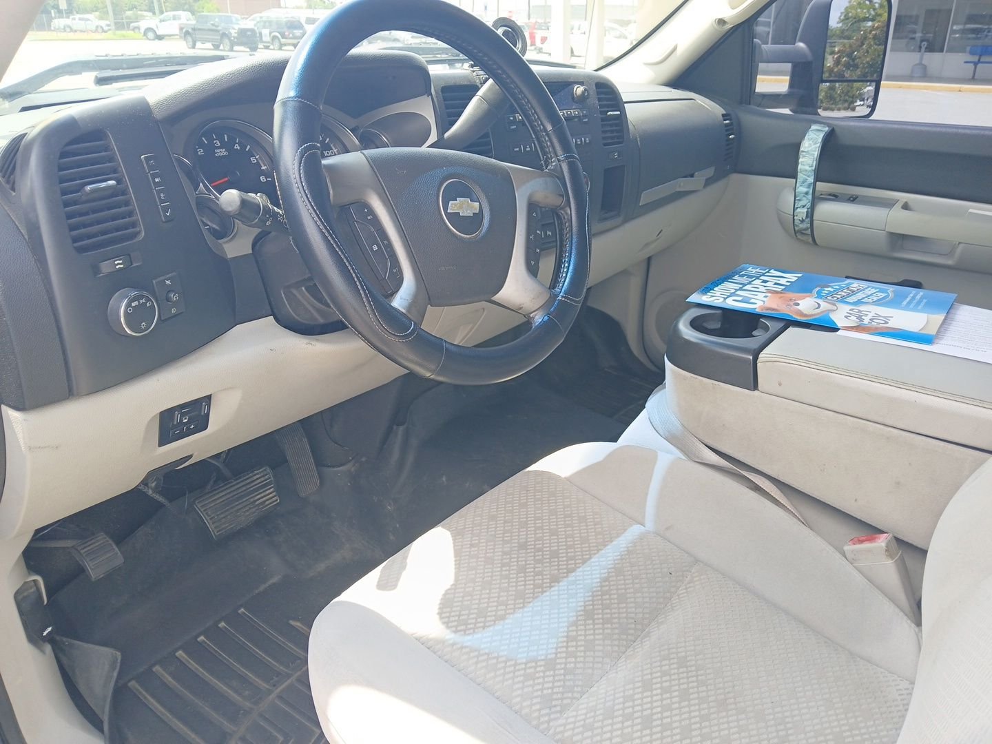 Used 2008 Chevrolet Silverado 1500 LT w/ Power Pack Plus AWD/4WD image 9