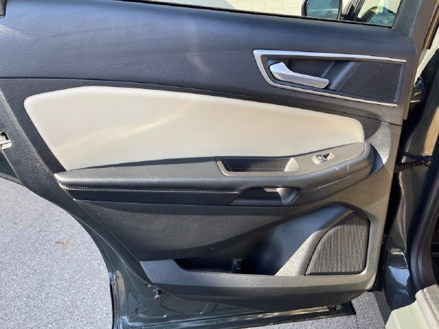 Used 2024 Ford Edge SEL w/ Convenience Package AWD/4WD image 28