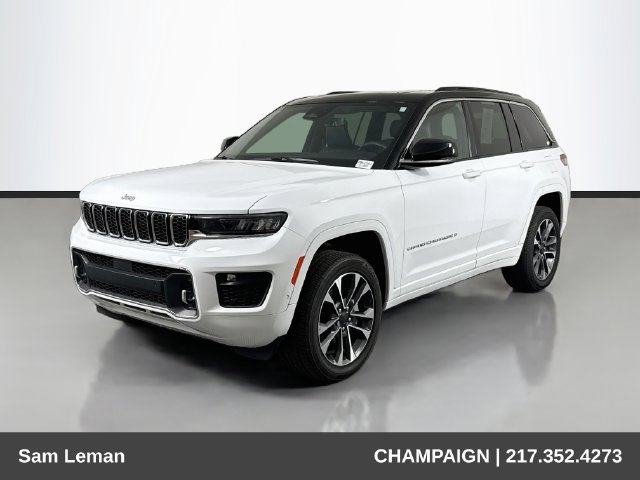 Used 2024 Jeep Grand Cherokee Overland w/ Luxury Tech Group IV AWD/4WD image 3