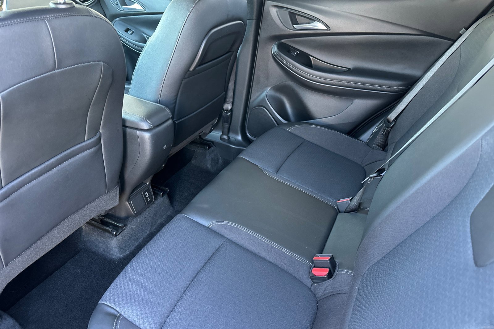 Certified 2021 Buick Encore GX Preferred image 14