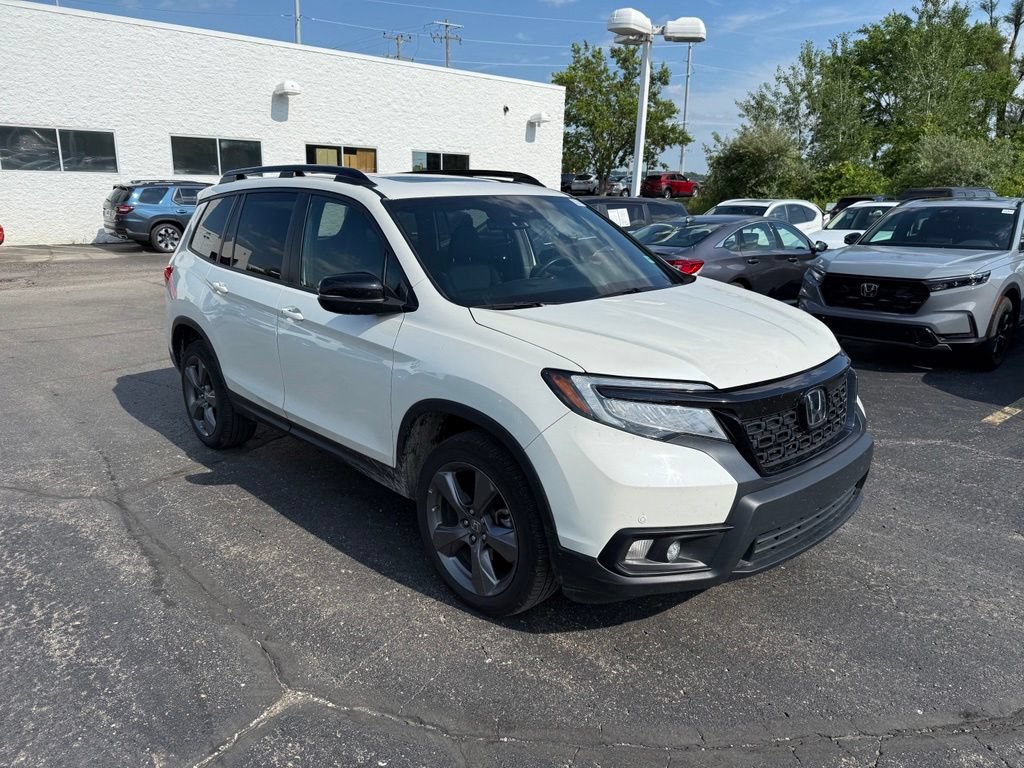 Certified 2019 Honda Passport Touring image 4