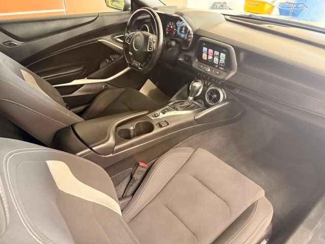 Used 2017 Chevrolet Camaro SS RWD image 25
