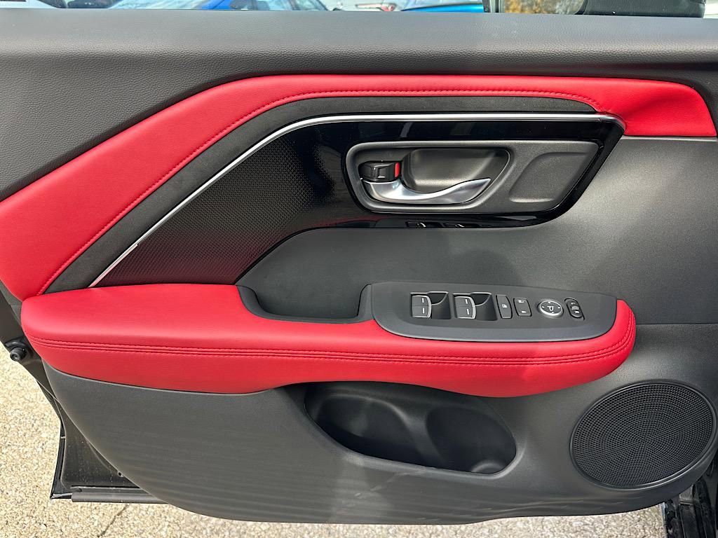 New 2025 Acura ADX A-Spec image 11