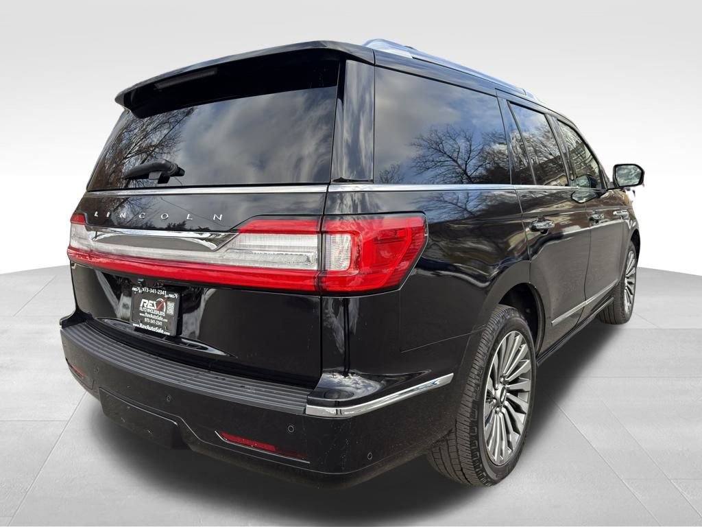 Used 2019 Lincoln Navigator Reserve image 6