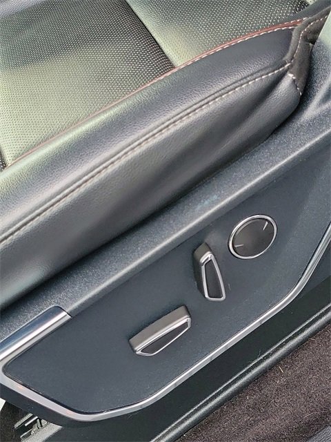 Used 2021 Ford F150 Lariat w/ Equipment Group 502A High image 12