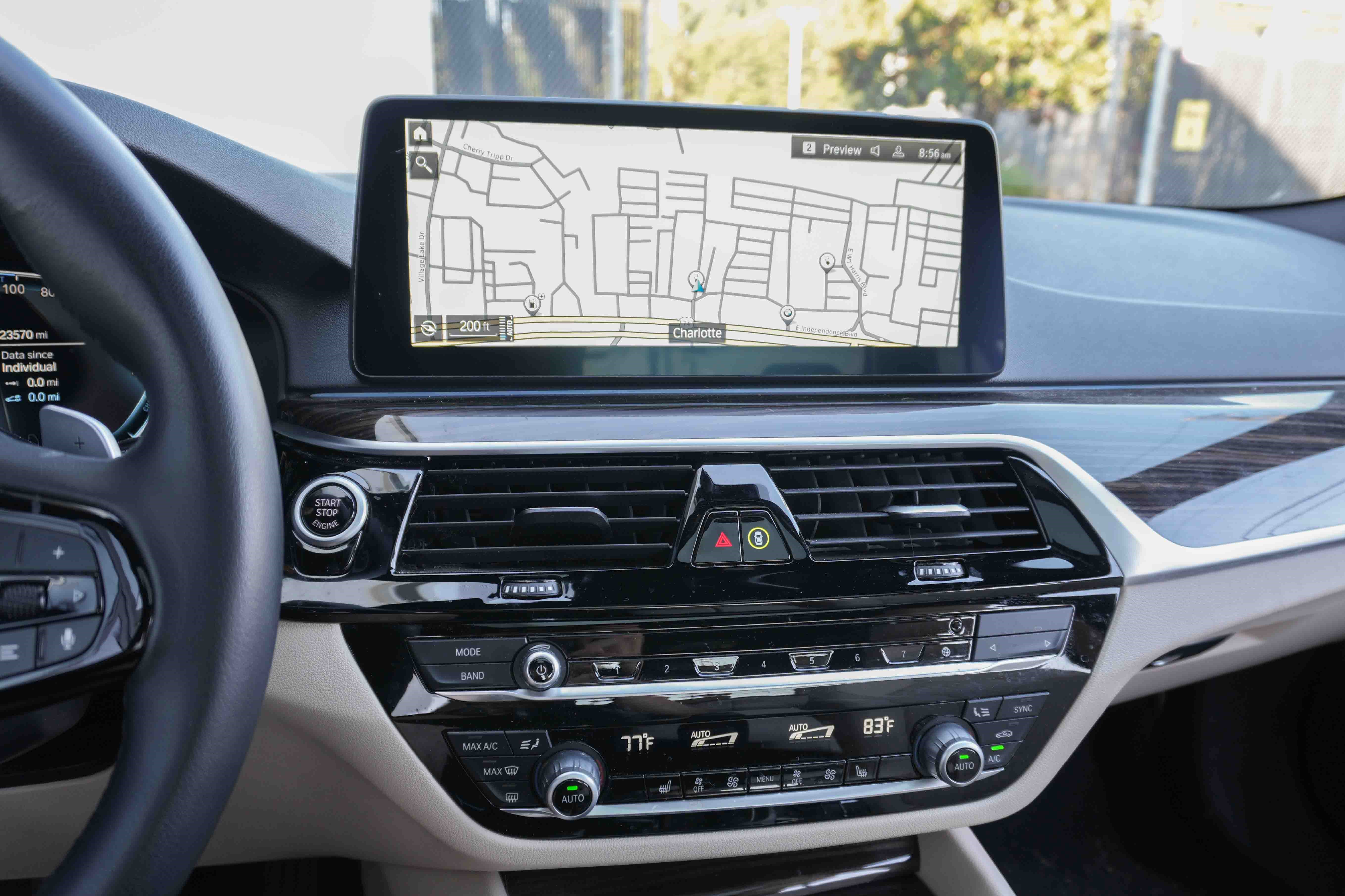 Used 2023 BMW 530e w/ Premium Package image 23