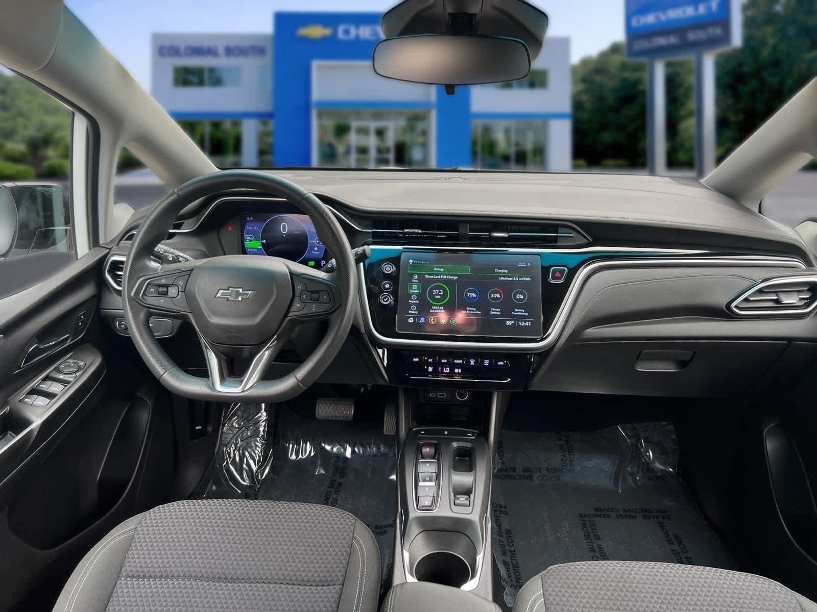Certified 2023 Chevrolet Bolt LT w/ Driver Confidence Package FWD image 33