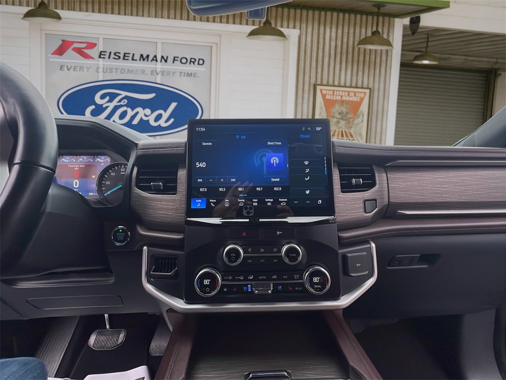 Certified 2022 Ford Expedition Max Limited image 21