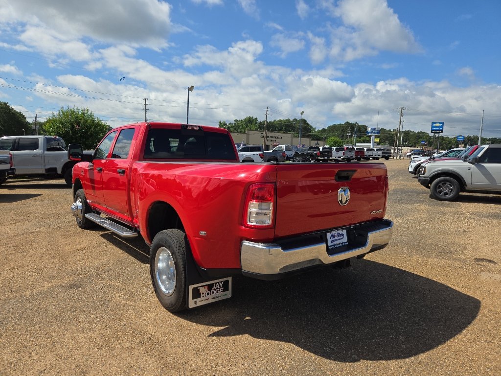 Used 2024 RAM 3500 Tradesman w/ Chrome Appearance Group AWD/4WD image 2