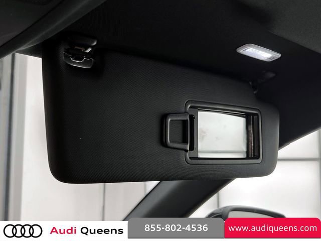 Used 2022 Audi Q3 2.0T Premium AWD/4WD image 32