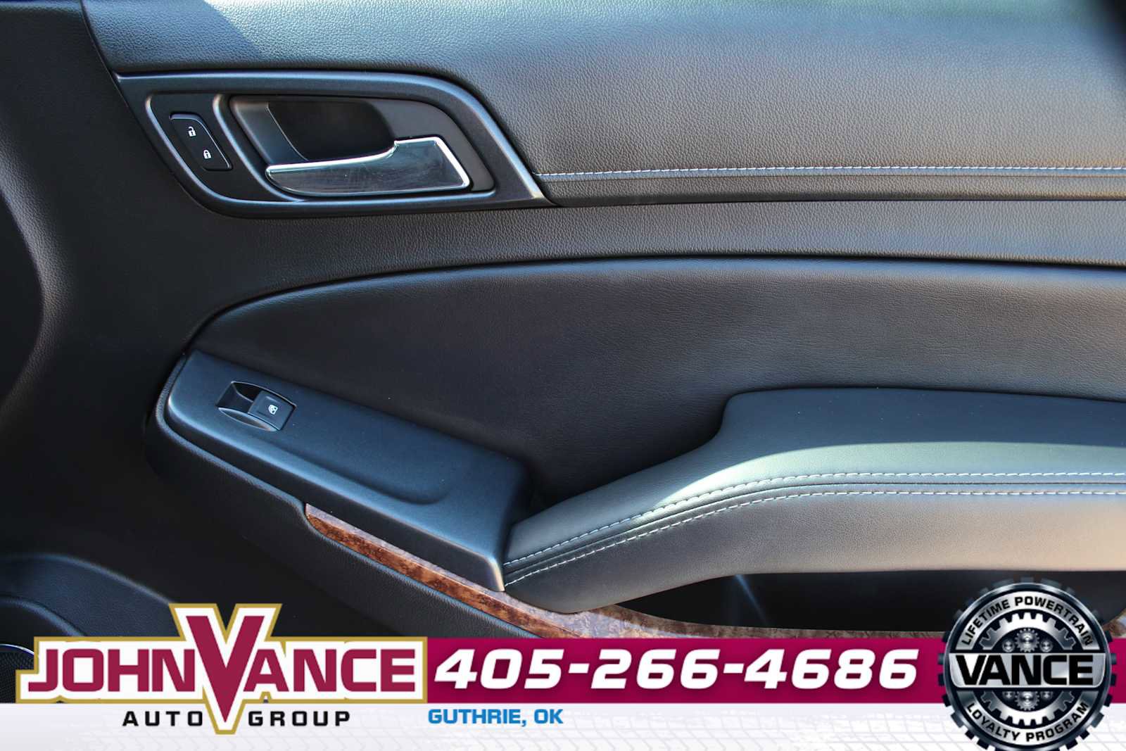 Used 2017 Chevrolet Tahoe Premier AWD/4WD image 16