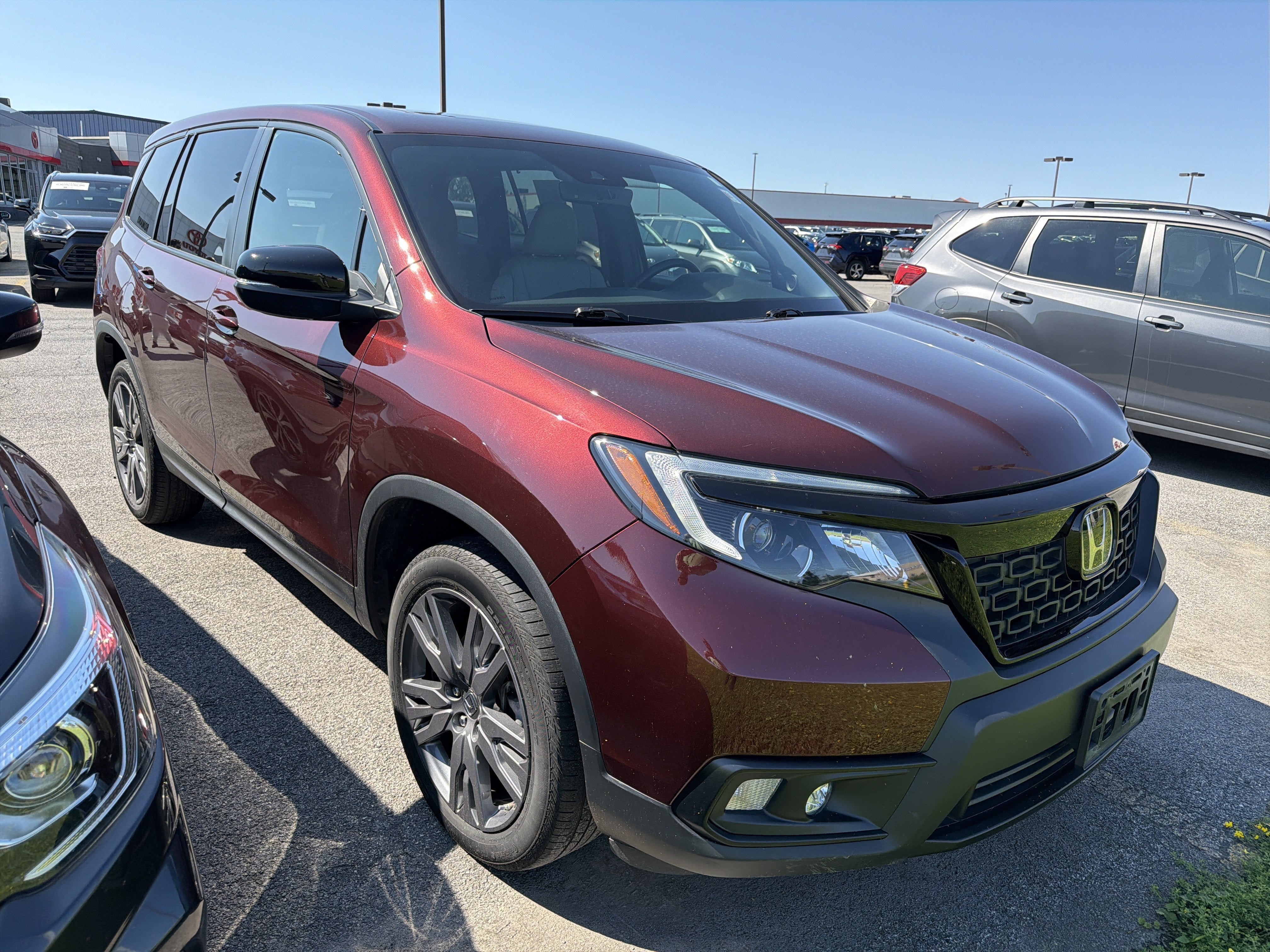 Used 2020 Honda Passport EX-L image 2
