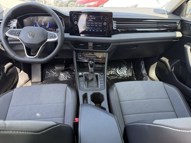 New 2026 Volkswagen Jetta SE image 8