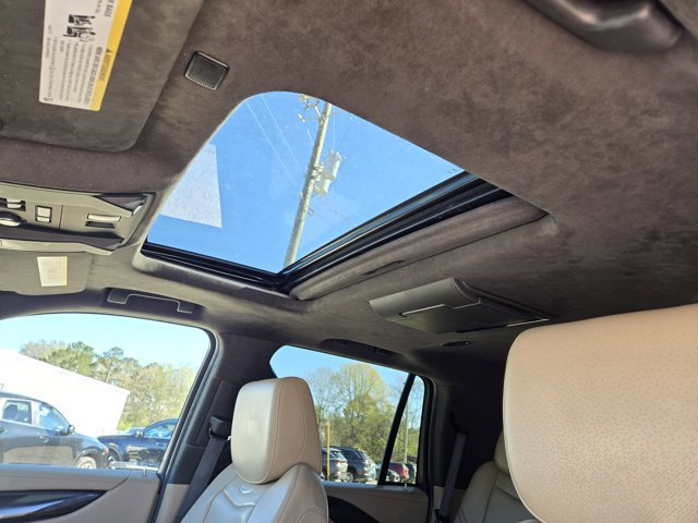 Used 2019 Cadillac Escalade Platinum image 24
