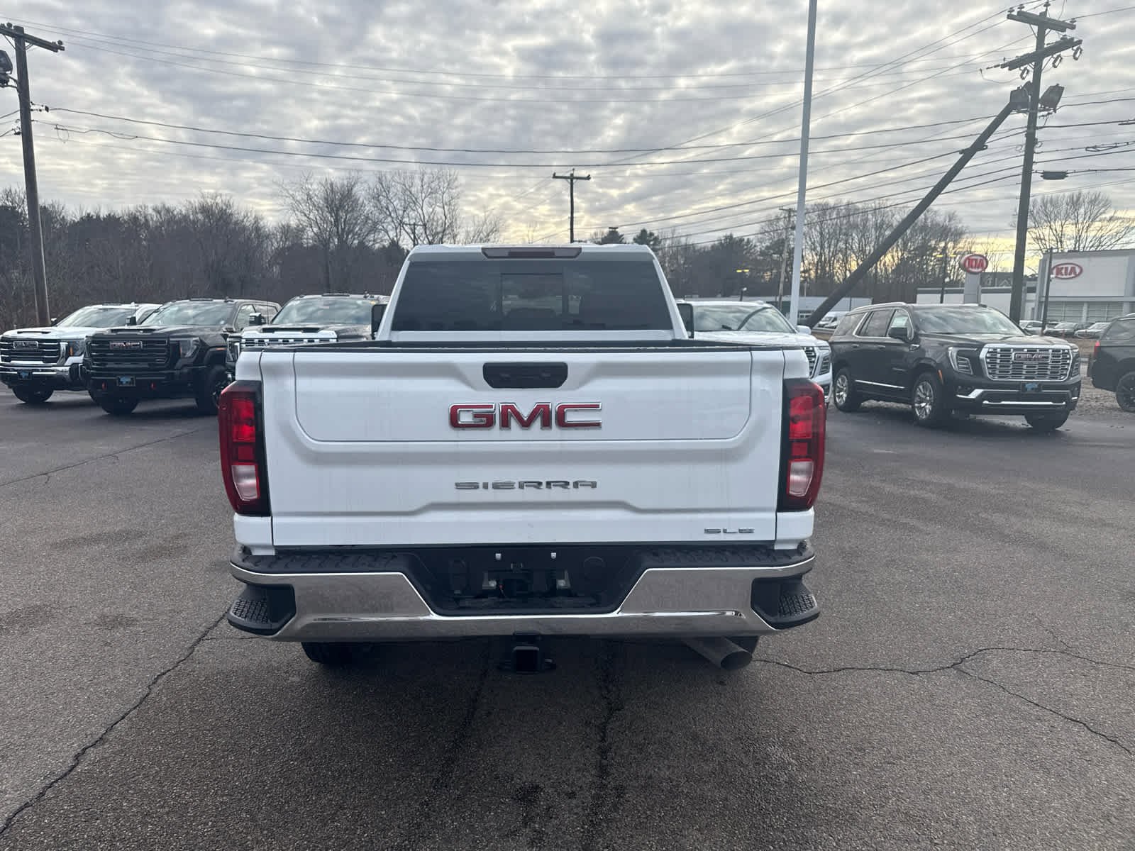New 2026 GMC Sierra 2500 SLE w/ SLE Value Package; image 6