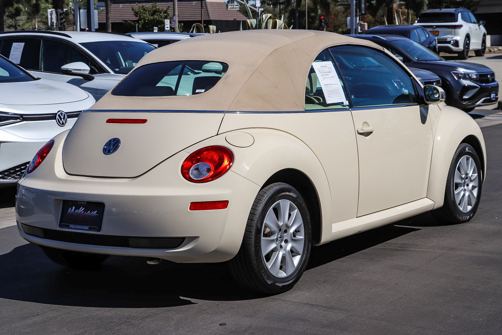 Used 2008 Volkswagen Beetle S FWD image 6