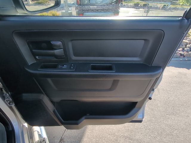 Used 2016 RAM 1500 Express AWD/4WD image 33