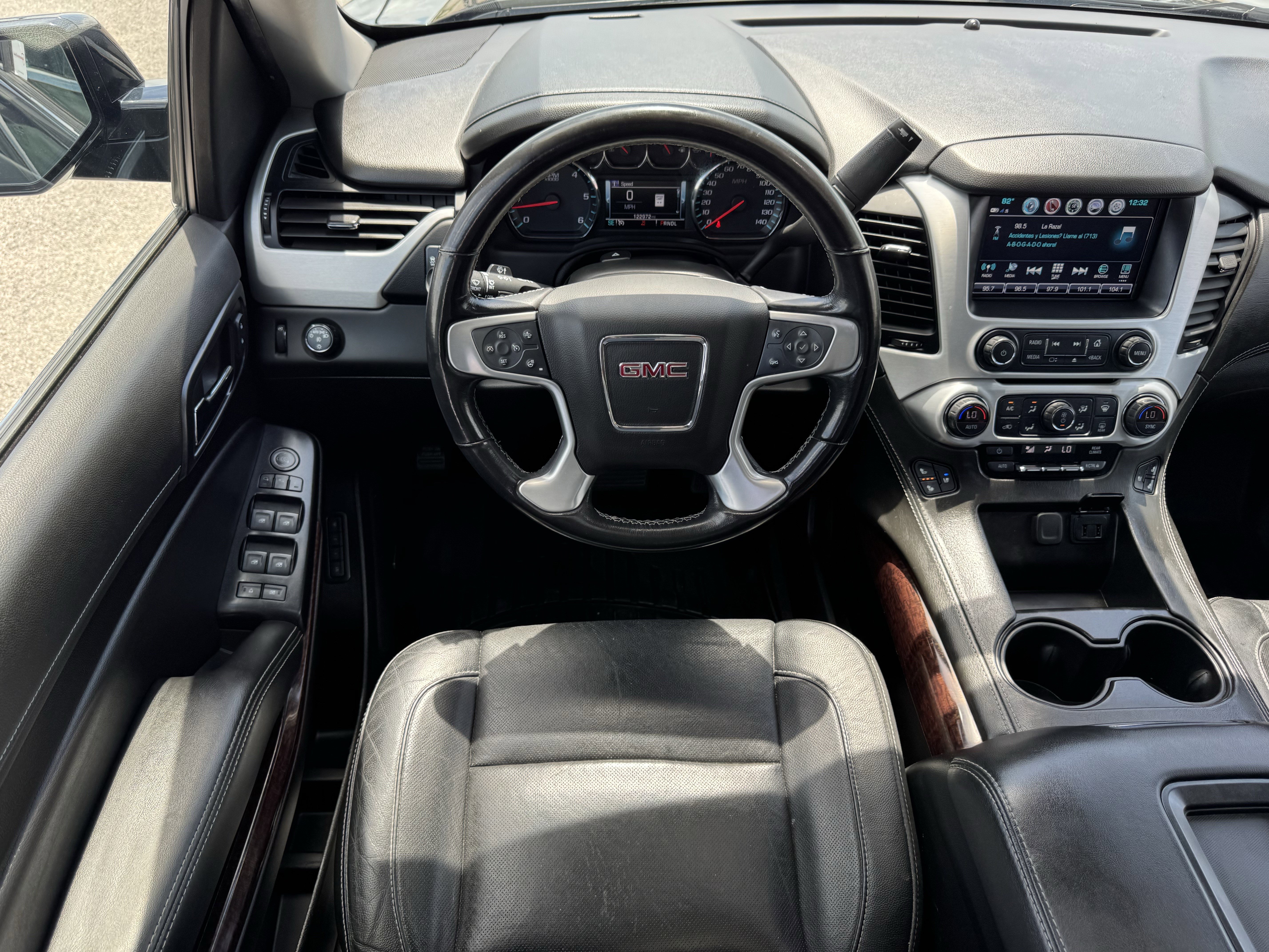 Used 2020 GMC Yukon SLT w/ Open Road Package image 14