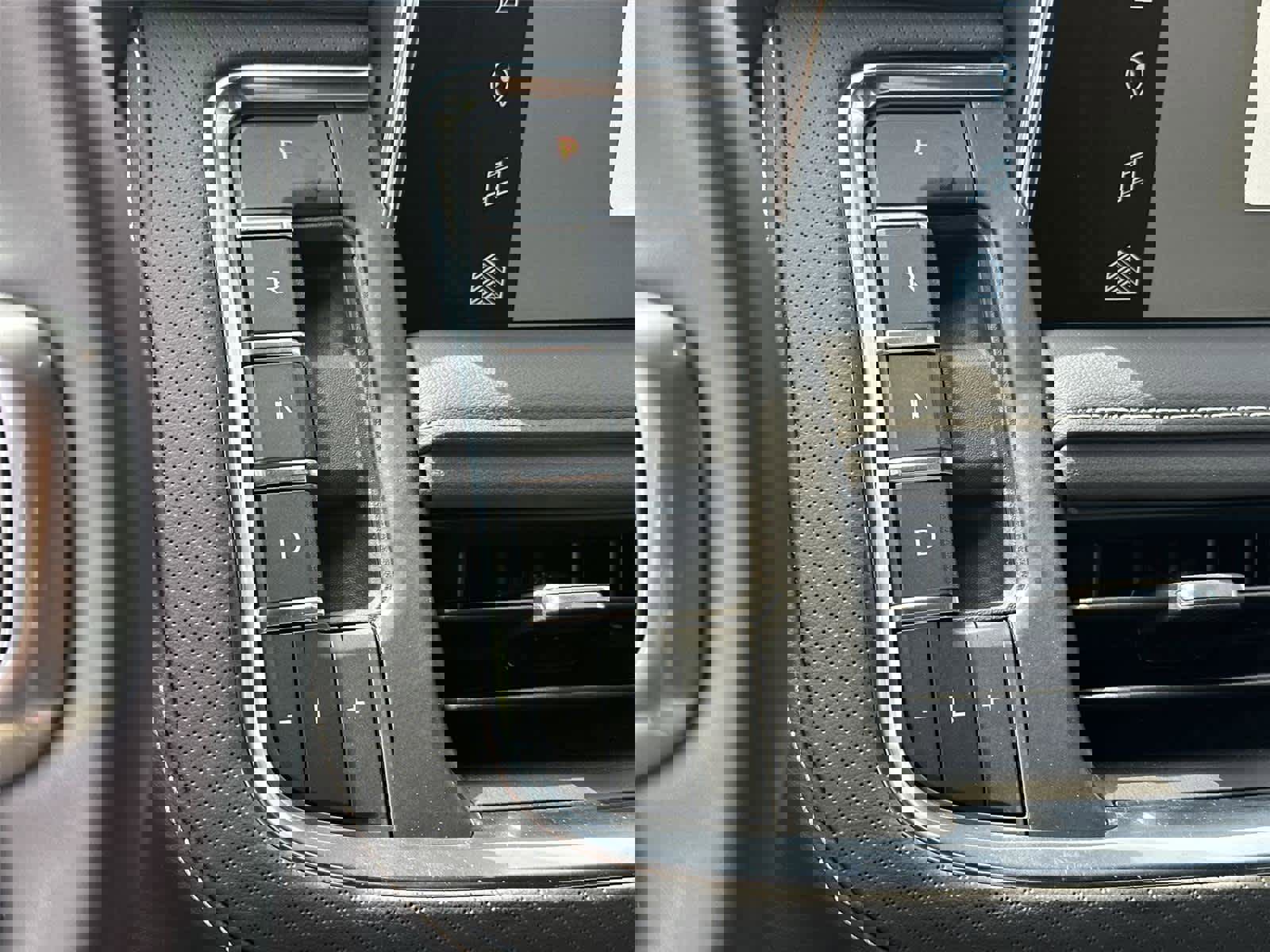 Used 2024 Chevrolet Tahoe Premier image 18