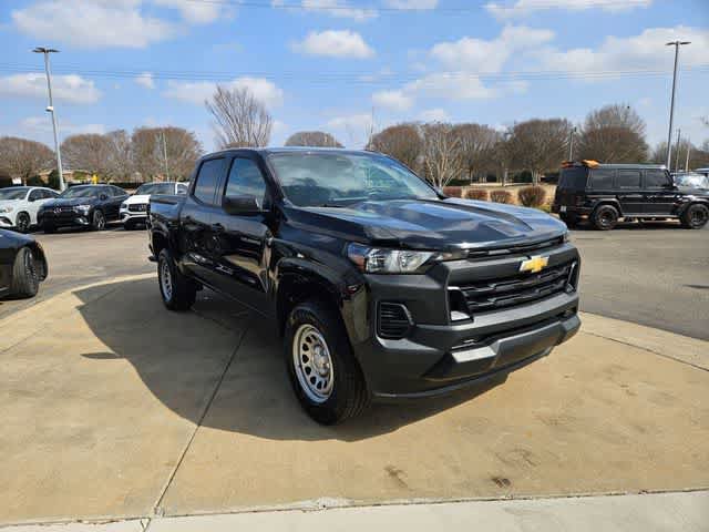 Used 2024 Chevrolet Colorado W/T RWD image 3