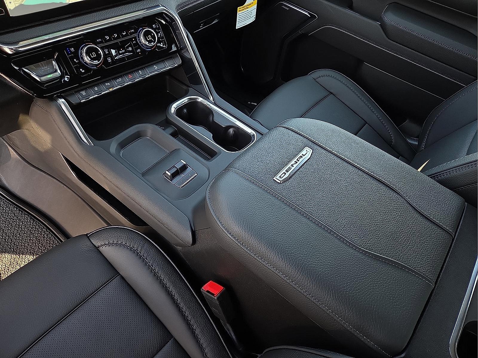 New 2026 GMC Sierra 2500 Denali w/ Max Trailering Package image 25