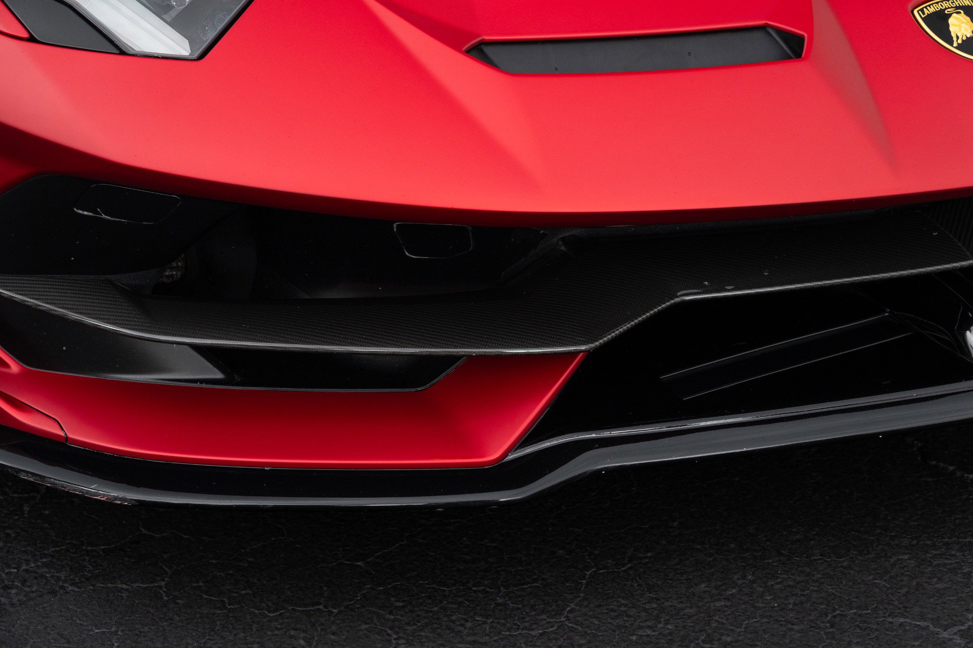 Used 2021 Lamborghini Aventador SVJ AWD/4WD image 14