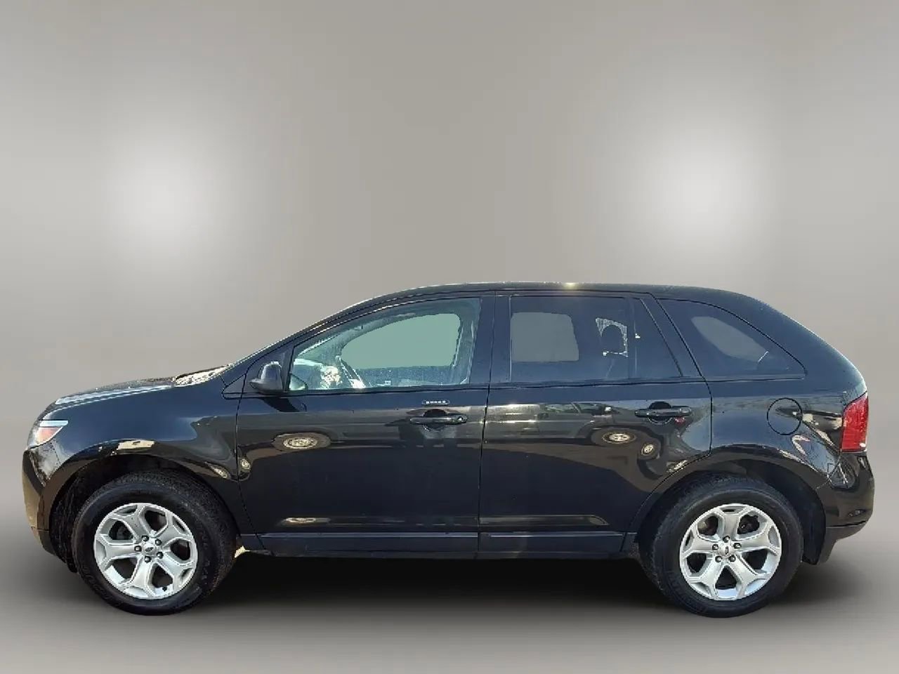 Used 2013 Ford Edge SEL image 2