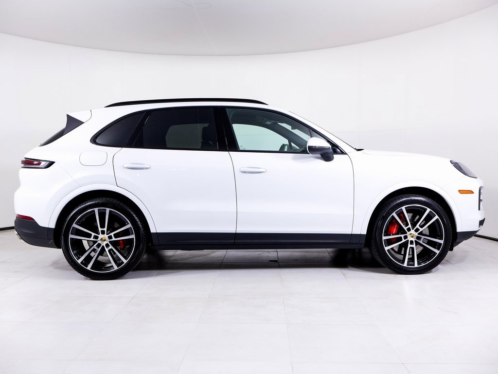 Certified 2024 Porsche Cayenne S image 27