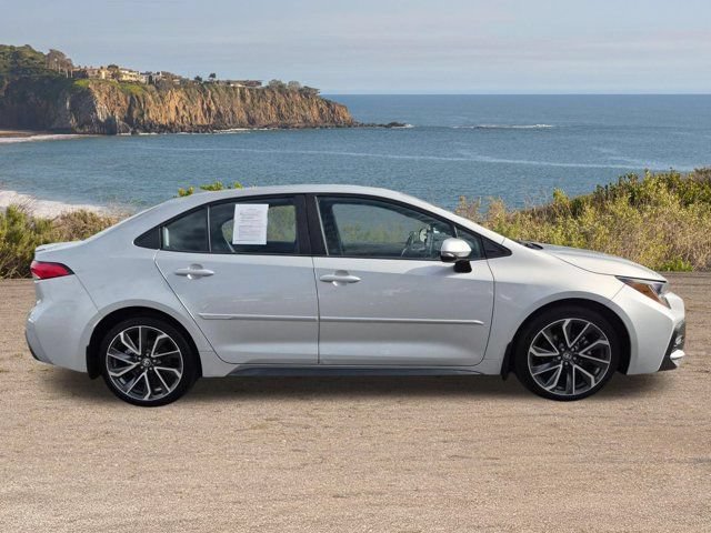 Used 2020 Toyota Corolla SE FWD image 4