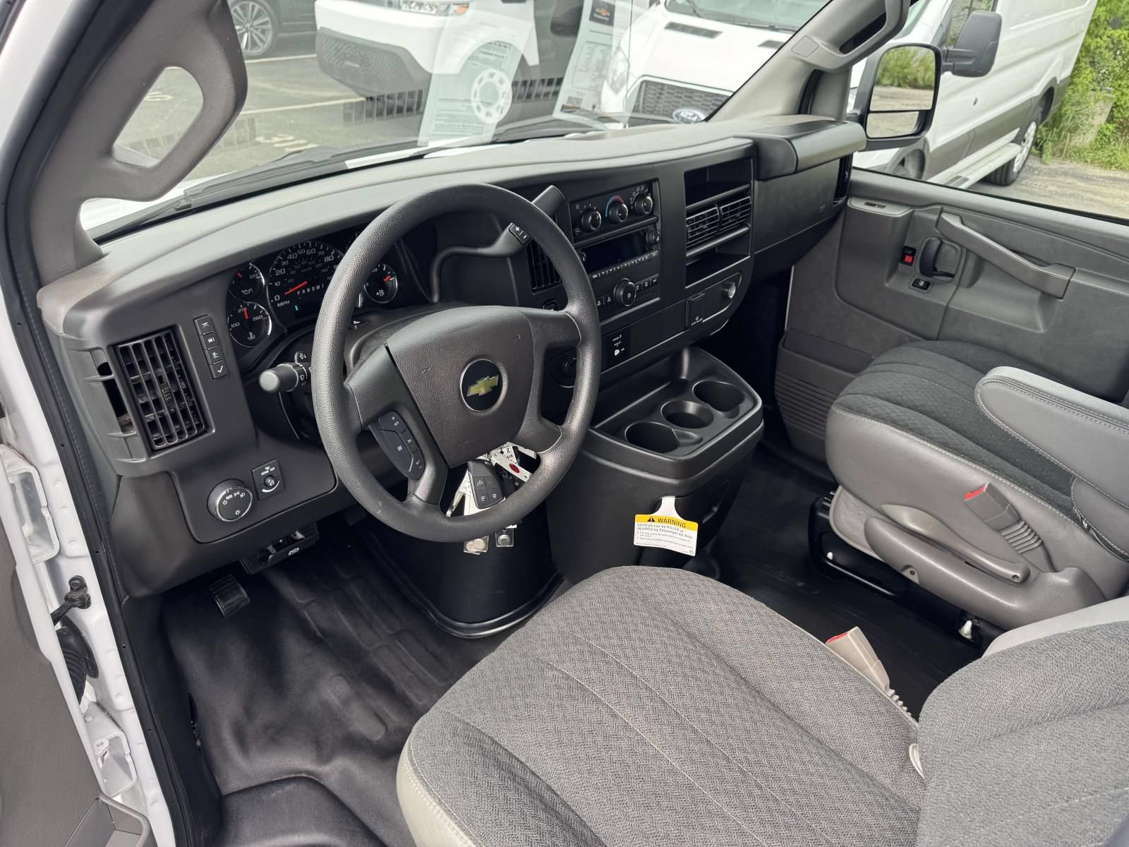 Used 2024 Chevrolet Express 2500 w/ Driver Convenience Package RWD image 2