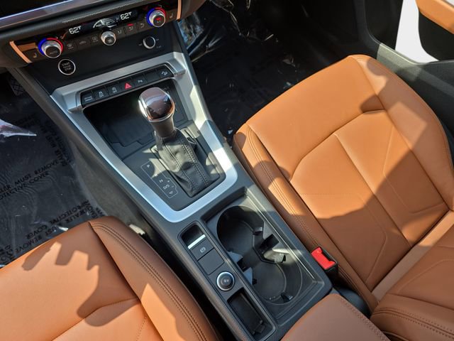 Used 2025 Audi Q3 2.0T Premium w/ Convenience Package AWD/4WD image 29