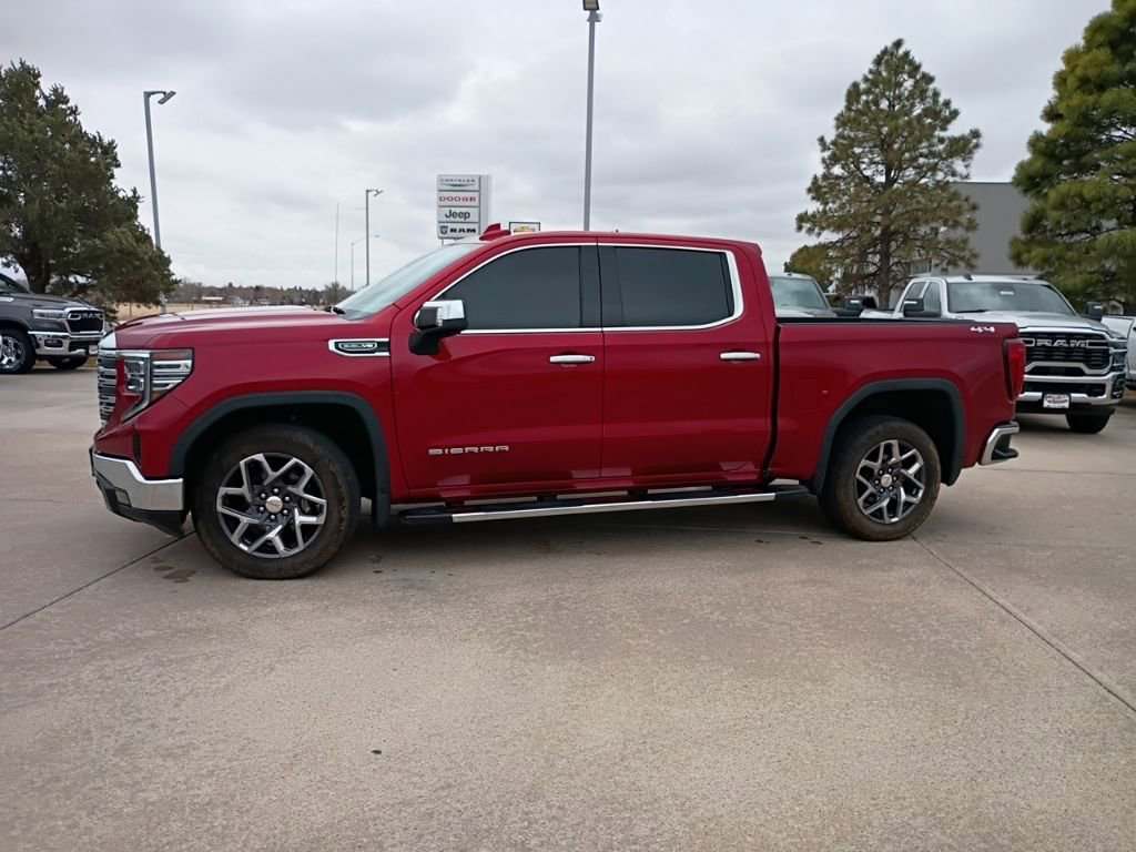 Used 2023 GMC Sierra 1500 SLT w/ SLT Premium Package image 2