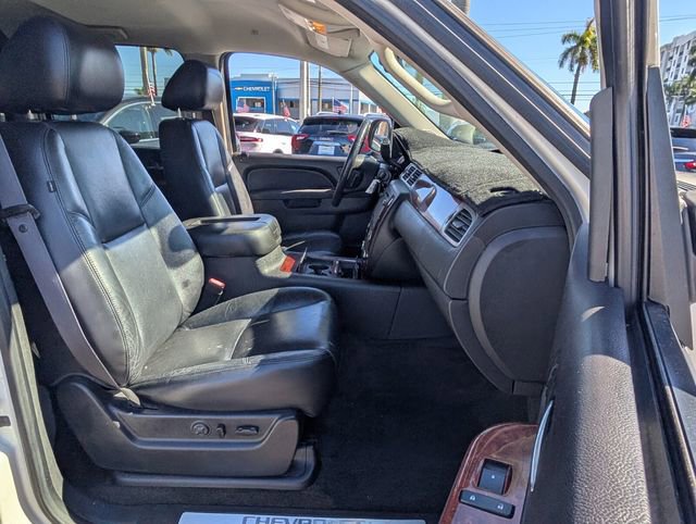 Used 2012 Chevrolet Avalanche LTZ image 20