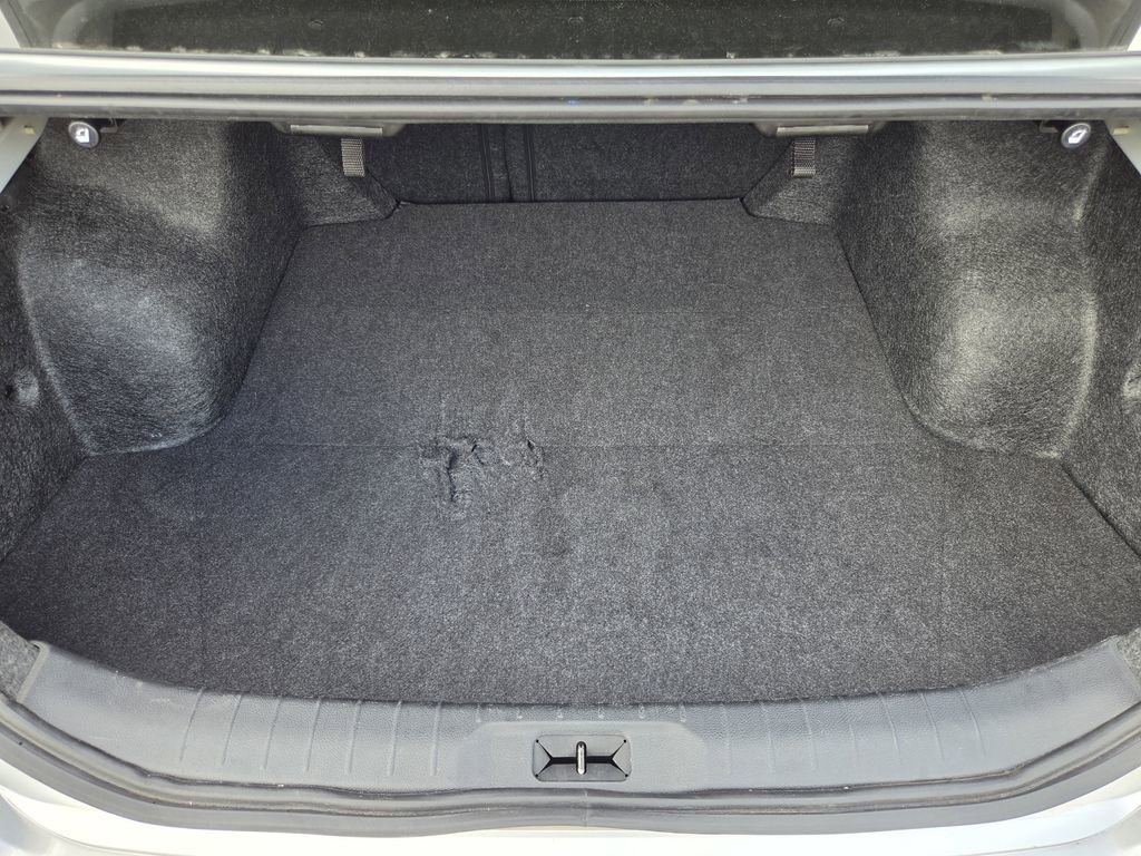 Used 2024 Nissan Altima 2.5 SV FWD image 30