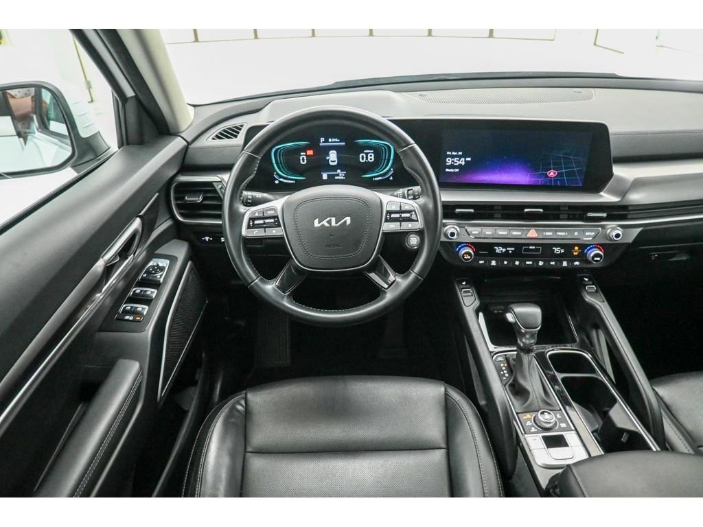 Used 2023 Kia Telluride S AWD/4WD image 29