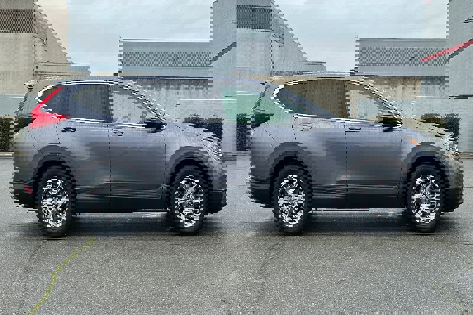 Used 2017 Honda CR-V EX-L image 6